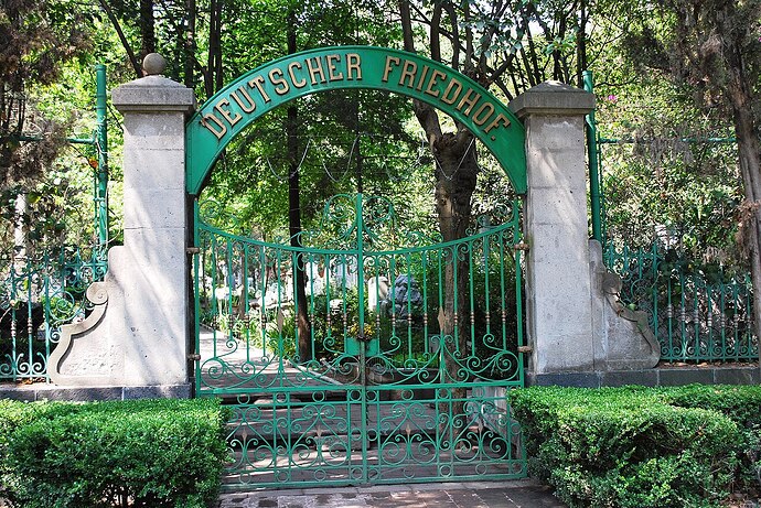 1280px-GermansectionentranceDoloresDF